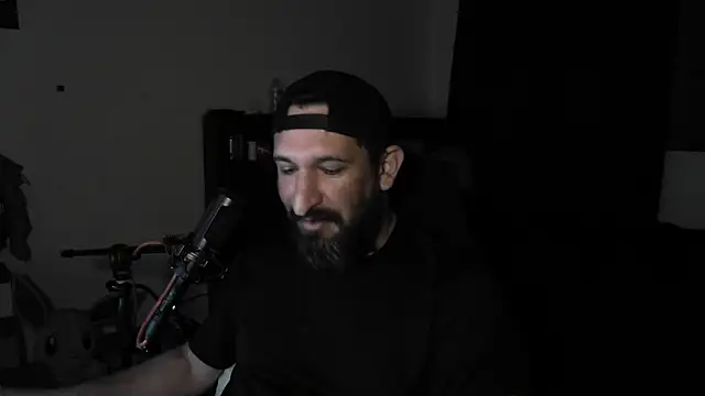 Snapshot of DevilPup75_ chatting on 06/25/26, 05:12 DevilPup75 online show from 06/25/26, 05:12