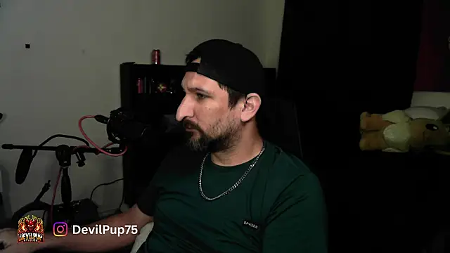 Snapshot of DevilPup75_ chatting on 07/12/26, 04:14 DevilPup75 online show from 07/12/26, 04:14