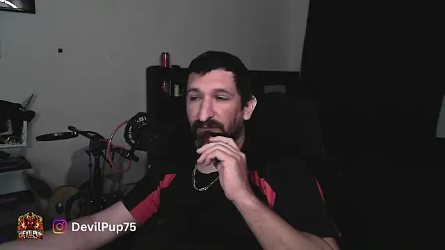 Snapshot of DevilPup75_ chatting on 07/22/26, 05:32 DevilPup75 online show from 07/22/26, 05:32