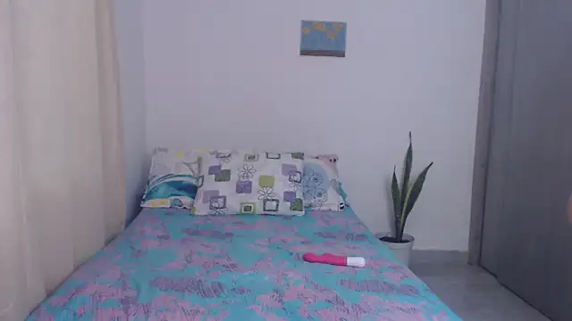 Tiiana online show from 01/10/26, 04:42