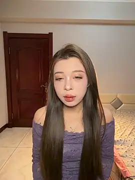 tuanzi125216 online show from 11/11/25, 01:49