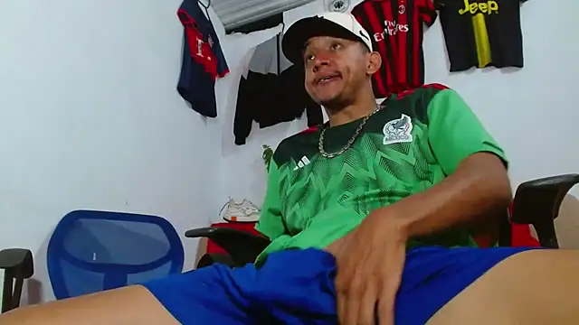 skinny23cm online show from 02/26/26, 02:05