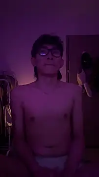 Snapshot of Ryder_ chatting on 12/14/25, 05:51 Ryder online show from 12/14/25, 05:51