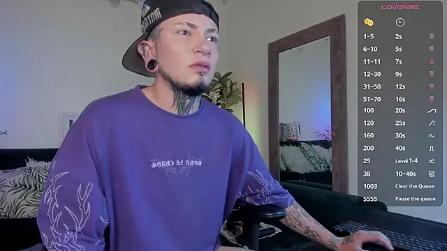 tyler jones  online show from 03/05/26, 01:18