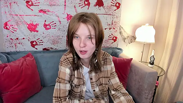 Snapshot of Madelaineses chatting on 10/28/25, 08:51 Madelaineses online show from 10/28/25, 08:51