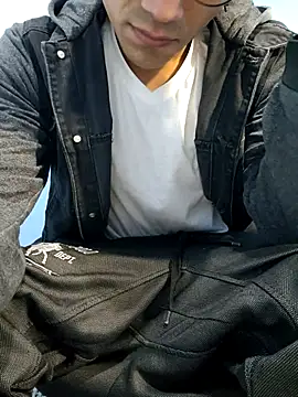 Mirreylatino online show from 11/14/25, 04:55