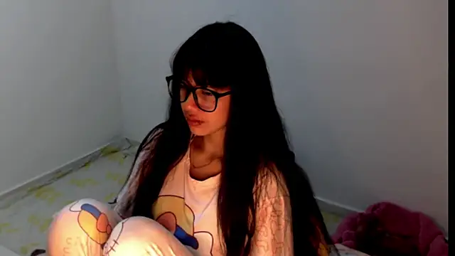 Snapshot of meganmiauu chatting on 05/18/26, 09:48 meganmiauu online show from 05/18/26, 09:48
