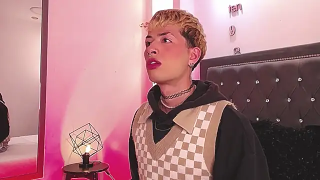 OzorioDany online show from 10/01/25, 03:56