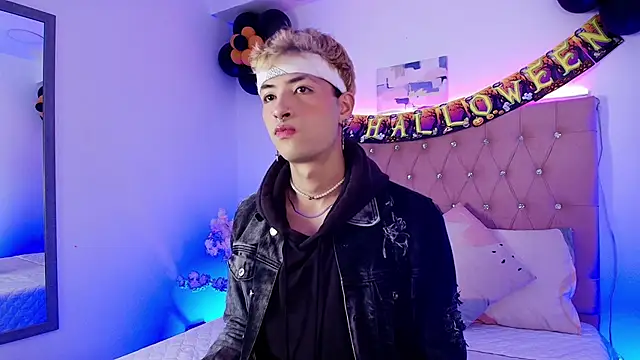 OzorioDany online show from 10/17/25, 03:53