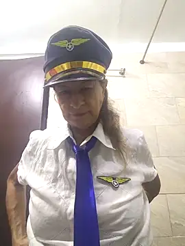 MaryeLunna online show from 03/17/26, 11:13