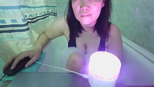 sakuradelreina online show from 12/04/25, 08:23