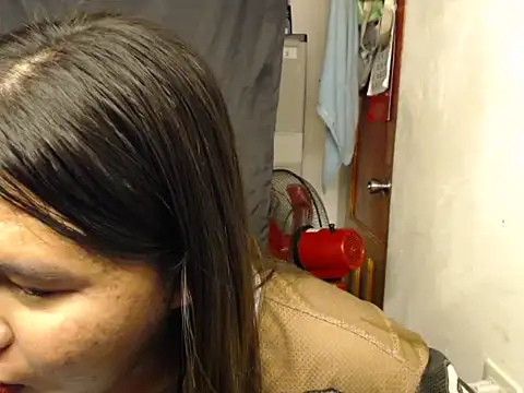 pinay tynee online show from 11/20/25, 04:51