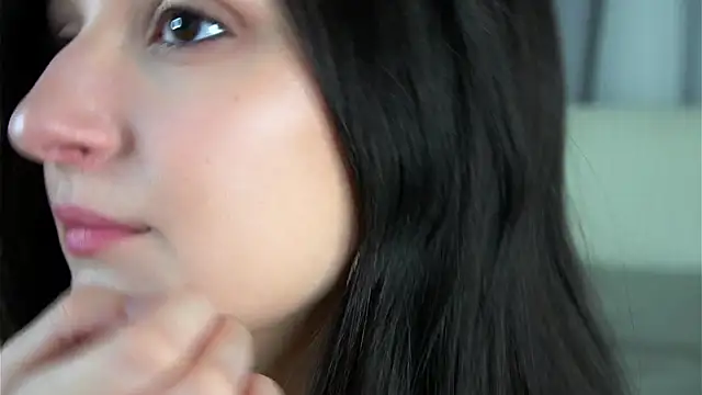 FalineBeacher online show from 11/18/25, 03:05