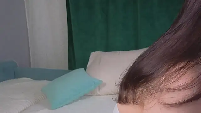 FalineBeacher online show from 11/30/25, 01:04