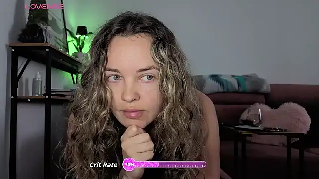 Snapshot of sonyaxbelle chatting on 11/06/25, 10:38 sonyaxbelle online show from 11/06/25, 10:38