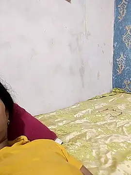 Snapshot of Soniya_Roy chatting on 09/10/25, 12:49 Soniya Roy online show from 09/10/25, 12:49
