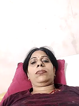 Snapshot of Soniya_Roy chatting on 09/11/25, 03:12 Soniya Roy online show from 09/11/25, 03:12