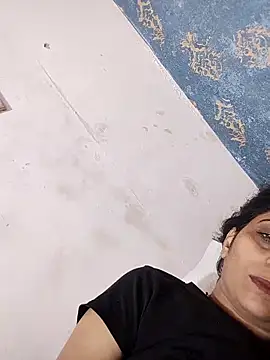 Snapshot of Soniya_Roy chatting on 09/18/25, 05:15 Soniya Roy online show from 09/18/25, 05:15