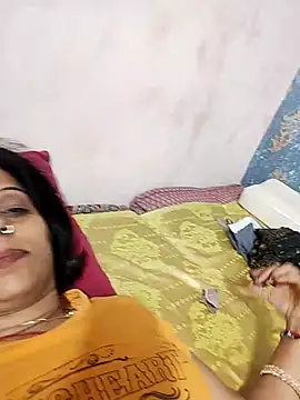 Snapshot of Soniya_Roy chatting on 09/19/25, 05:57 Soniya Roy online show from 09/19/25, 05:57