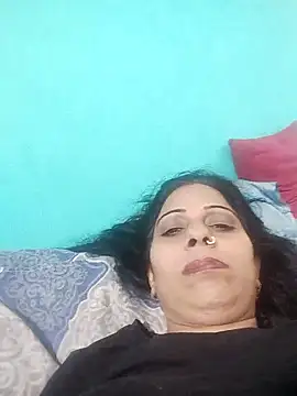 Snapshot of Soniya_Roy chatting on 10/02/25, 02:46 Soniya Roy online show from 10/02/25, 02:46