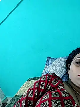 Snapshot of Soniya_Roy chatting on 10/12/25, 08:24 Soniya Roy online show from 10/12/25, 08:24
