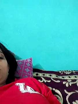 Snapshot of Soniya_Roy chatting on 10/19/25, 05:13 Soniya Roy online show from 10/19/25, 05:13