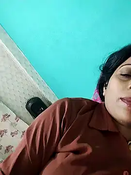 Snapshot of Soniya_Roy chatting on 10/22/25, 06:29 Soniya Roy online show from 10/22/25, 06:29
