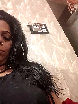 Soniya Roy online show from 04/21/26, 02:51