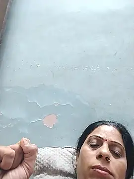 Soniya Roy online show from 05/30/26, 04:37