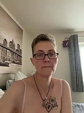 Curvy-Jinx online show from 02/19/26, 08:21