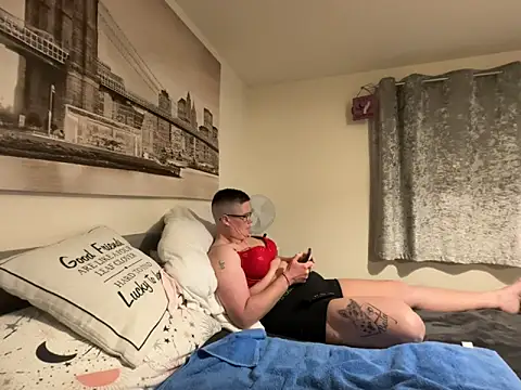 Curvy-Jinx online show from 02/28/26, 07:48