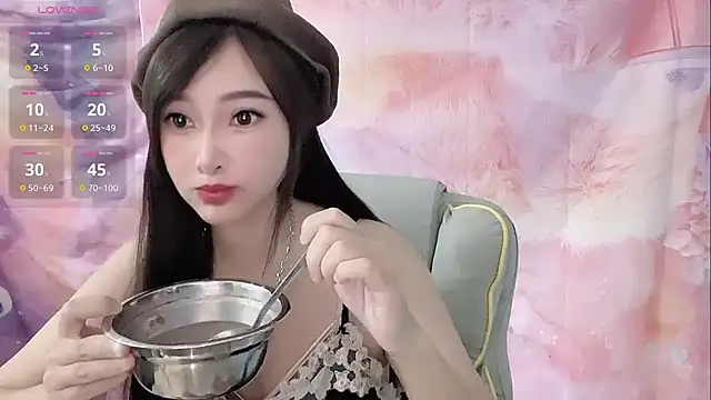 Crush-7ii online show from 11/09/25, 12:20