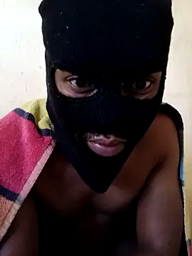 Snapshot of BellsStyles chatting on 10/05/25, 06:56 BellsStyles online show from 10/05/25, 06:56