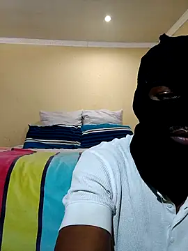 Snapshot of BellsStyles chatting on 10/09/25, 07:06 BellsStyles online show from 10/09/25, 07:06