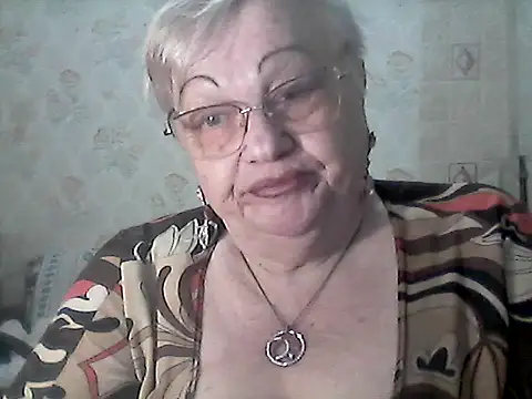 NatalieNorth online show from 04/21/26, 09:06