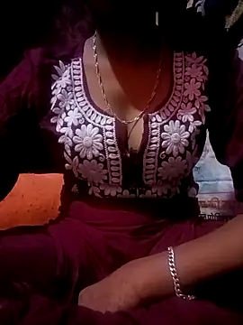 sakshi5533 online show from 09/18/25, 07:38