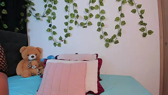 Delilah 85 online show from 10/11/25, 11:14