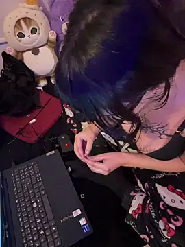Snapshot of Kitty_yukimura chatting on 05/15/26, 11:56 Kitty yukimura online show from 05/15/26, 11:56