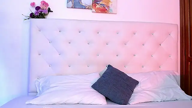 molly curvyhot online show from 11/28/25, 01:14