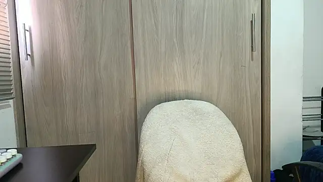 pecsblack888 online show from 04/18/26, 07:58