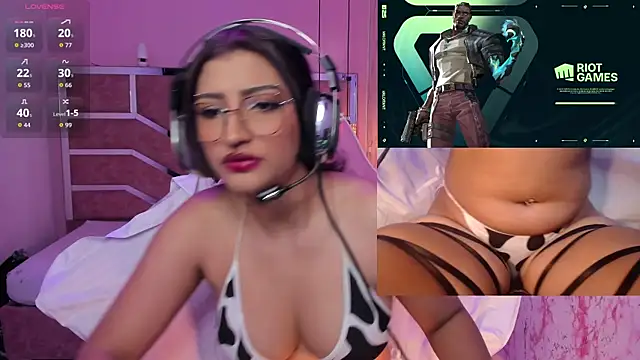 AriaNova  online show from 11/10/25, 12:59