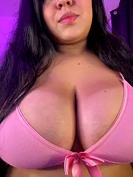 Dominic Schmit01 online show from 12/21/25, 03:02