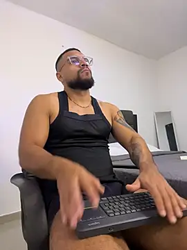 vincentjaxon online show from 10/21/25, 12:39