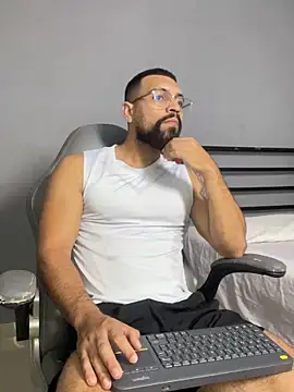 vincentjaxon online show from 03/24/26, 06:57