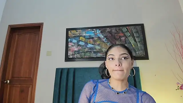 LunaAspen  online show from 10/01/25, 05:52