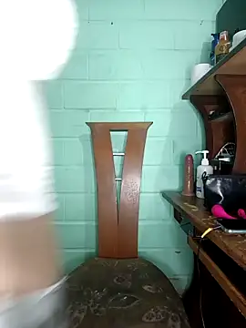 Snapshot of Bigtiti01 chatting on 10/10/25, 09:58 Bigtiti01 online show from 10/10/25, 09:58