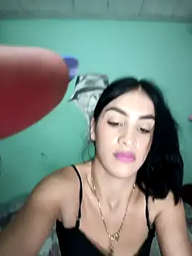 Snapshot of Bigtiti01 chatting on 10/21/25, 07:36 Bigtiti01 online show from 10/21/25, 07:36