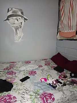 Bigtiti01 online show from 03/02/26, 08:37