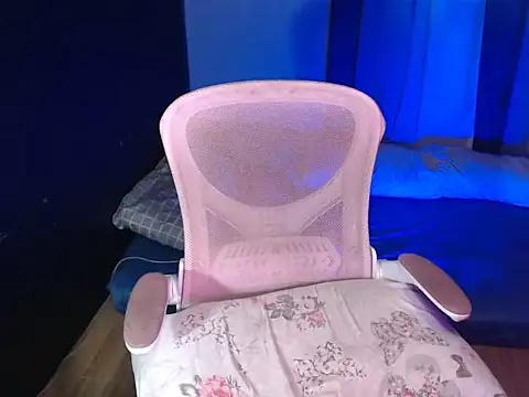 kiamiller x online show from 01/08/26, 05:21