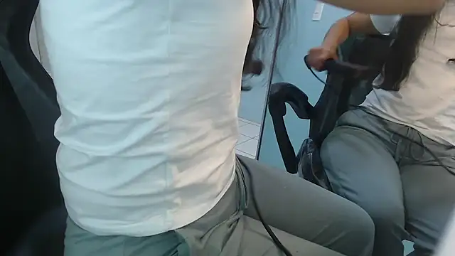 victoria hernandez t  online show from 02/09/26, 01:15